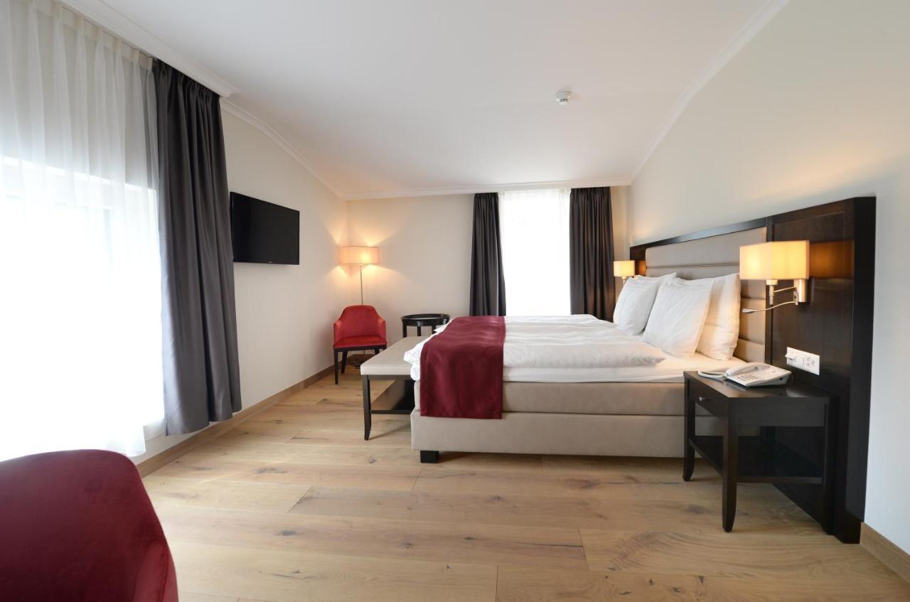 Hotel La Prairie, Swiss Bike Hotel إفردون-لو-بان المظهر الخارجي الصورة