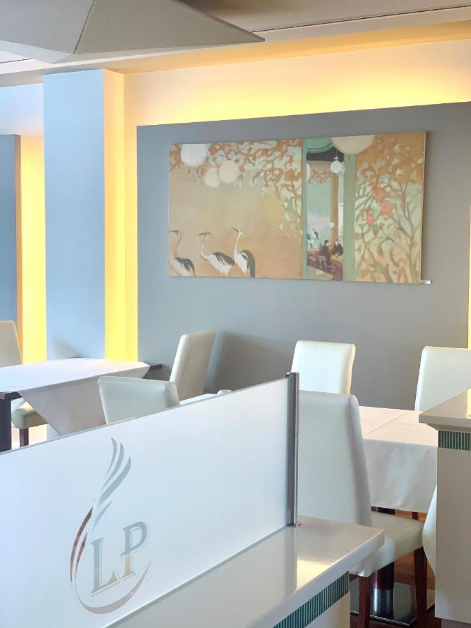 Hotel La Prairie, Swiss Bike Hotel إفردون-لو-بان المظهر الخارجي الصورة